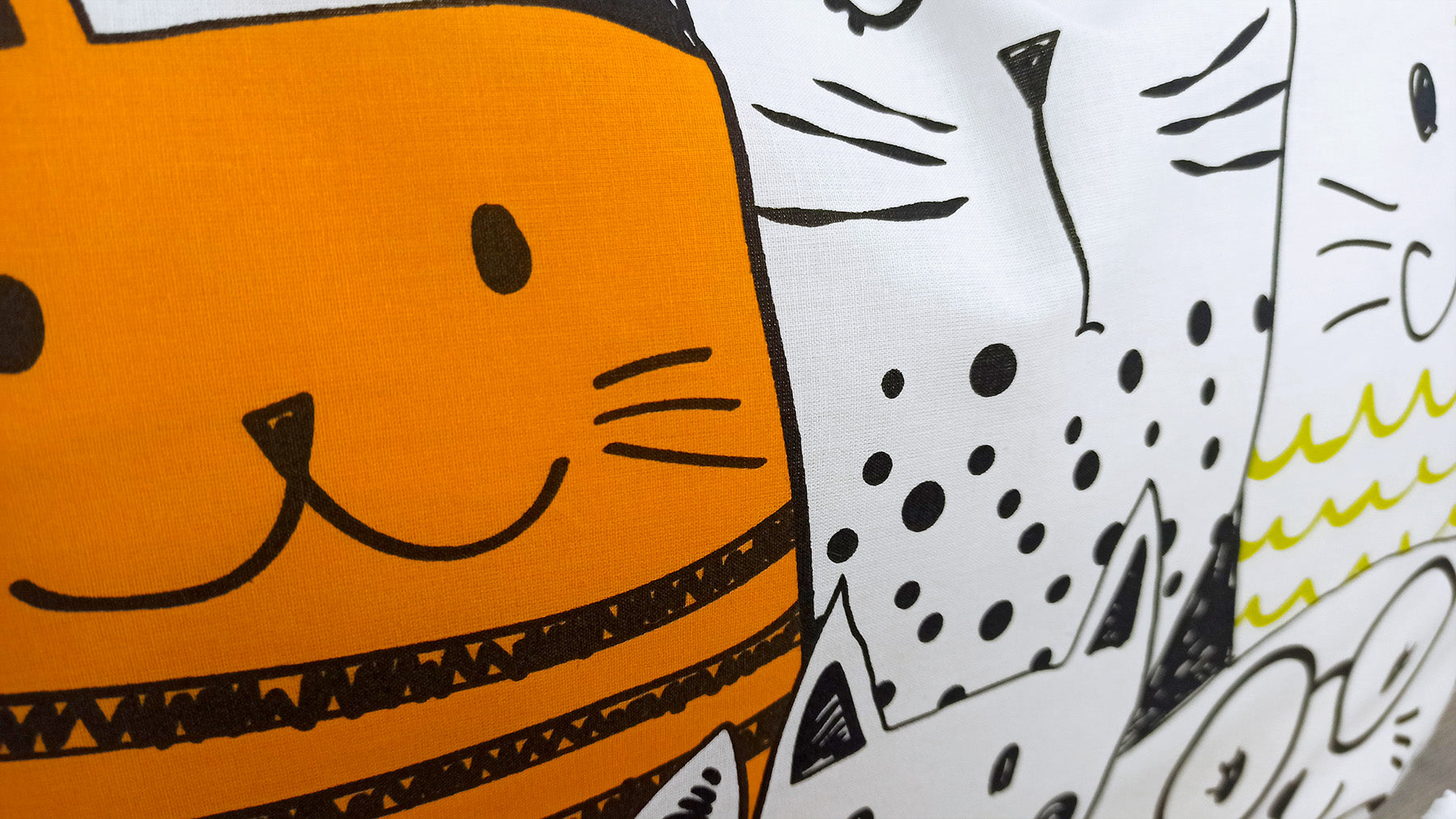 Bed sheet set pillowcases fantasy print 100% cotton Made in Italy ORANGE CATS